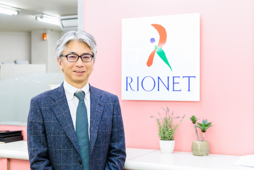 代表取締役社長 岩﨑信彦のポートレート